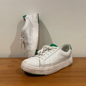 Kizik Vegas Clover Sneakers in WIDE men’s 9 women’s 10.5